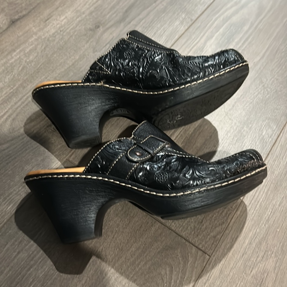 Söfft. beautiful black slip-ons. - Picture 6 of 7